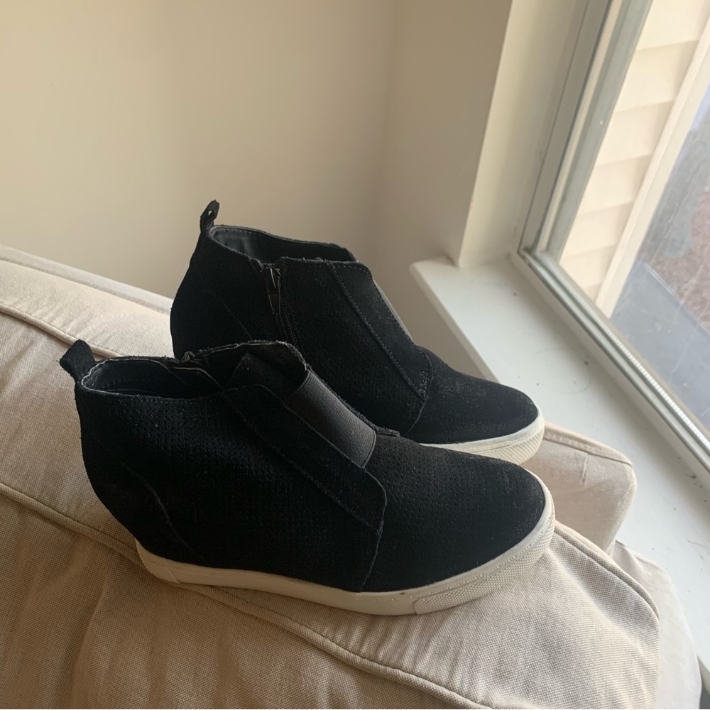 Steve Madden wedged bootie